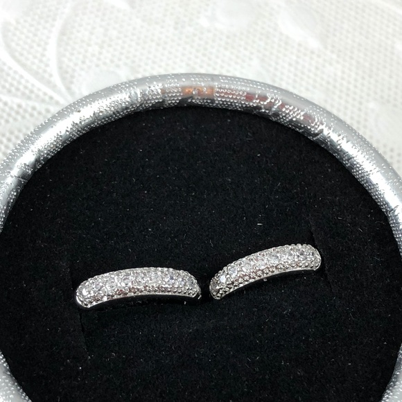 Huggy Hoop 18K White Gold Filled 1/2" with CZ - Picture 2 of 6